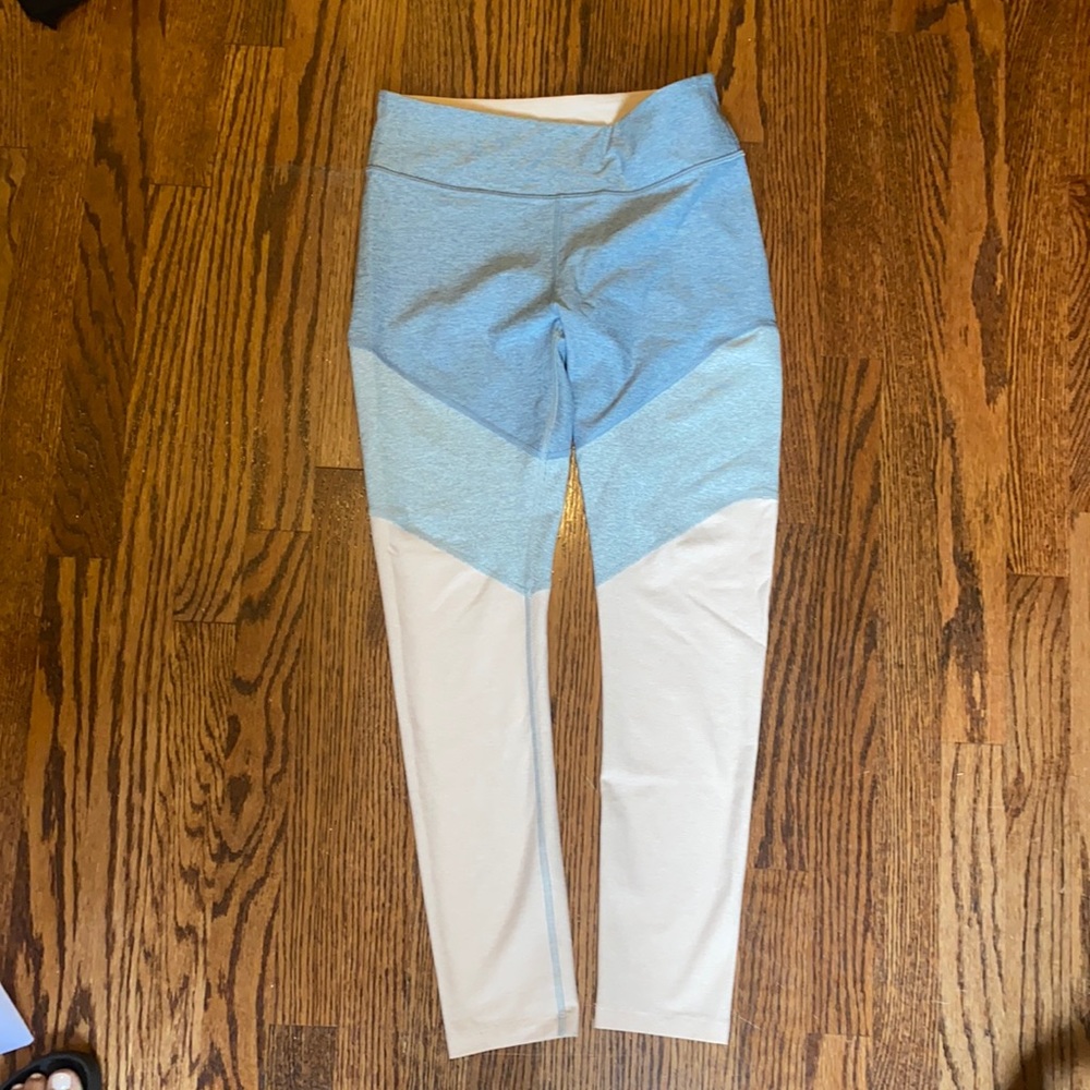 Outdoor Voices Spring Leggings in Medium-like new